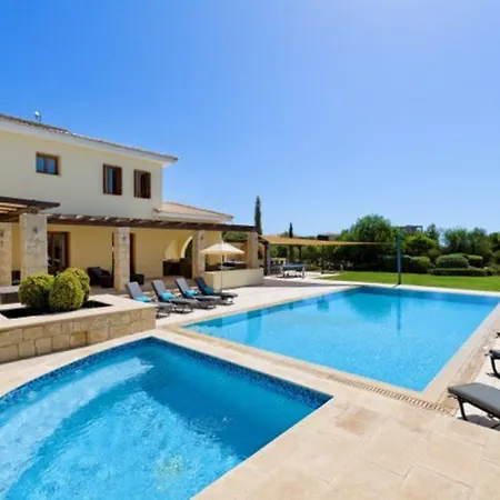 Villa “at Last You Can Rent This Premium In Paphos″villa Vouni